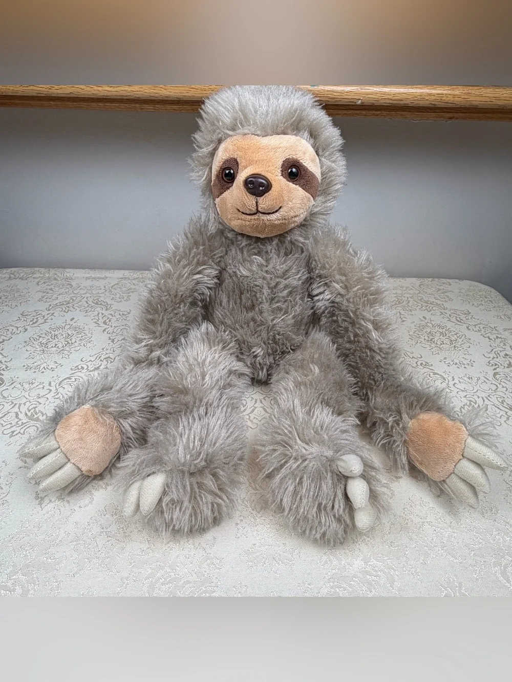 Teddy Mountain Gray Sloth Plush Toy - Soft Huggable Stuffed Animal